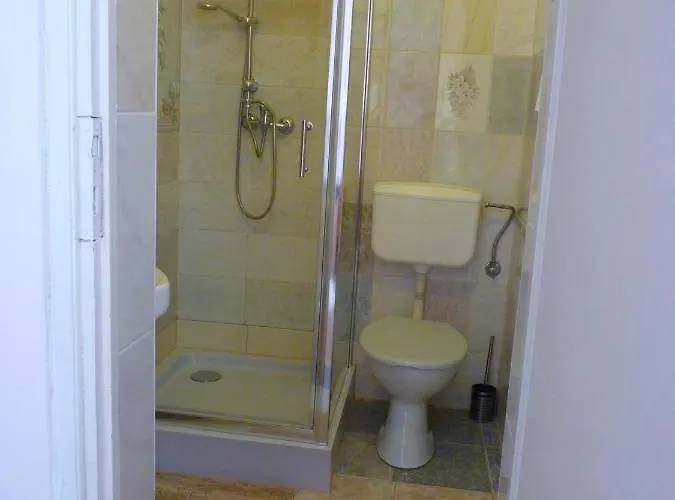 住宿加早餐酒店 Sloneczna Weranda 维德米内